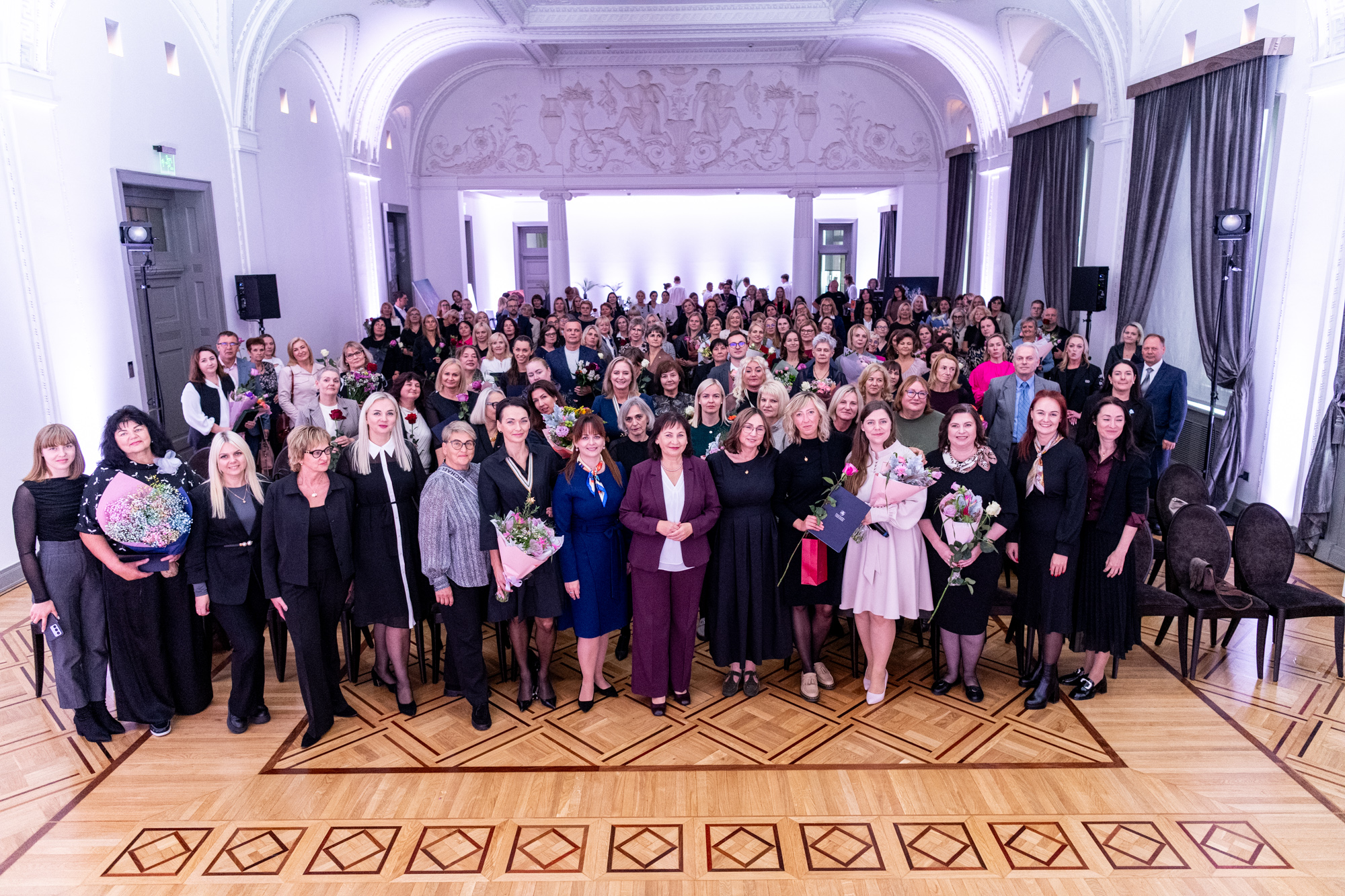 „Gerumo žvaigždžių“ apdovanojimuose padėkos įteiktos ir trims karitietėms